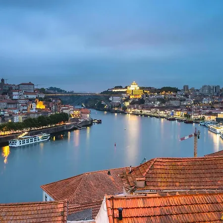 With Balcony In Porto